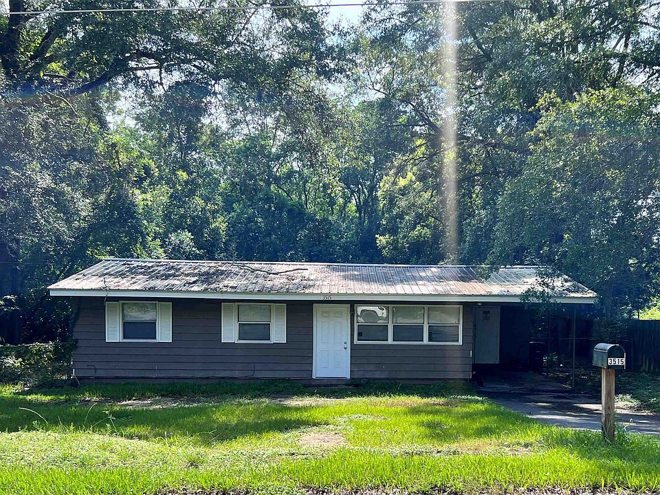 1st image of 3515 Falcon Dr