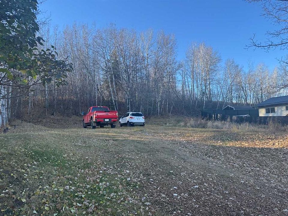 2nd image of 4910 59th St