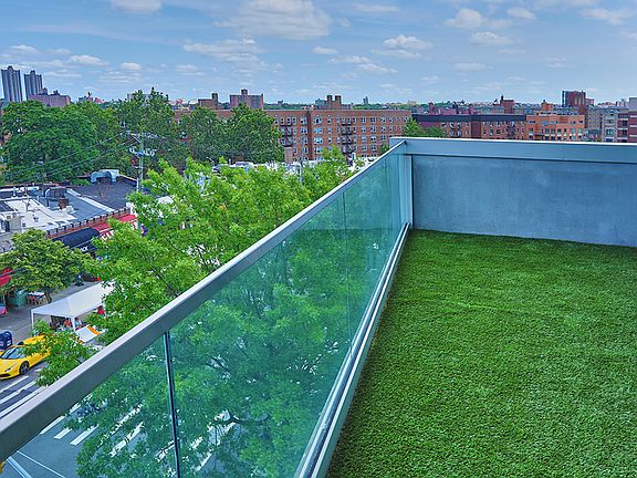 4th image of 3751 Riverdale Ave #5E