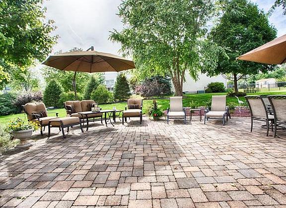 5th image of 2232 Toursdale Dr