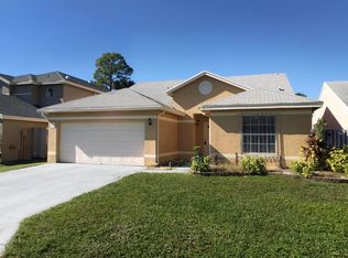 108 Banyan Ln, Royal Palm Beach, FL 33411