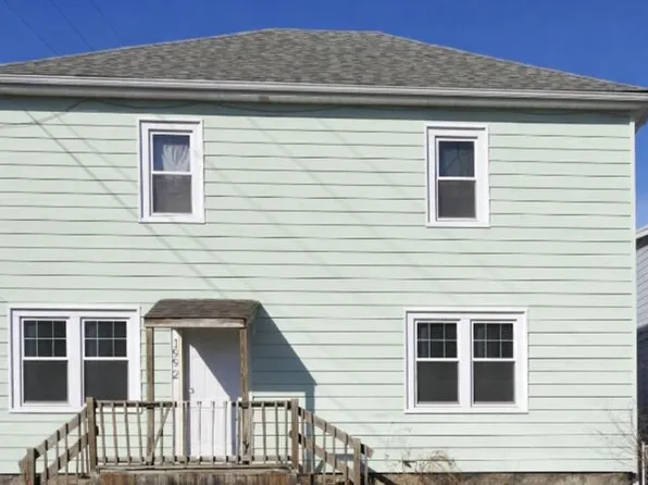 1992 Massachusetts St, Gary, IN 46407