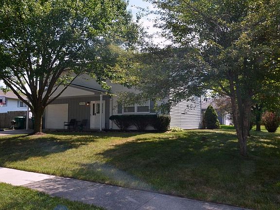 2nd image of 7133 Fillmore Ct