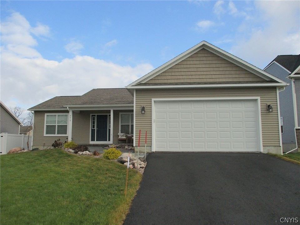 1st image of 8618 Cobalt Dr