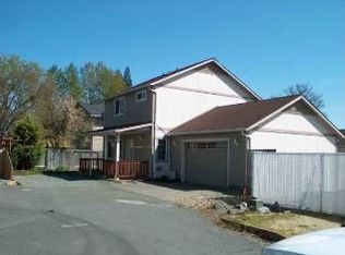 723 SW Laurel St, Grants Pass, OR 97526