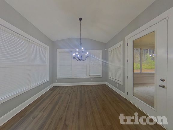 4th image of 195 Park Haven Ln