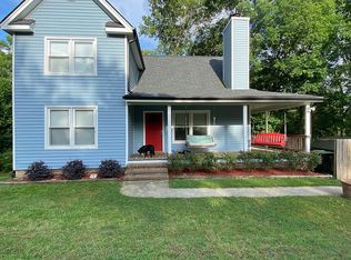 1817 Bowling Rd, Fuquay Varina, NC 27526