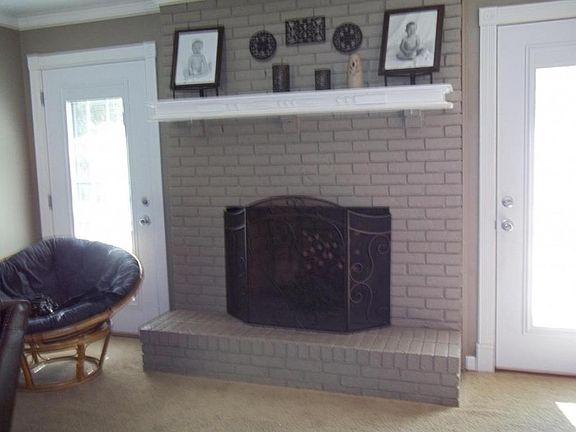 3rd image of 1411 Skyview Dr SE