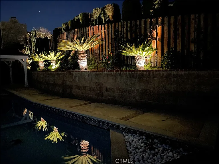 1345 Paseo Redondo — Photo 35