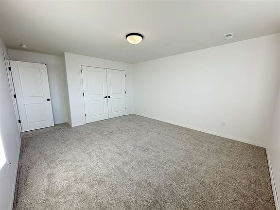 5th image of 1341 Roosevelt Cir