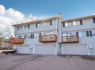 4337 Chatsworth Cir, Shoreview, MN 55126