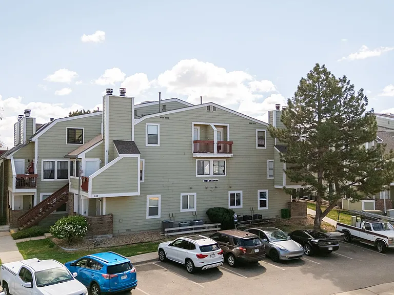 932 S Dearborn Way #18 — Photo 26