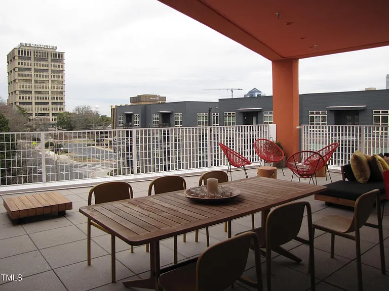 600 S Duke St #23 — Photo 12