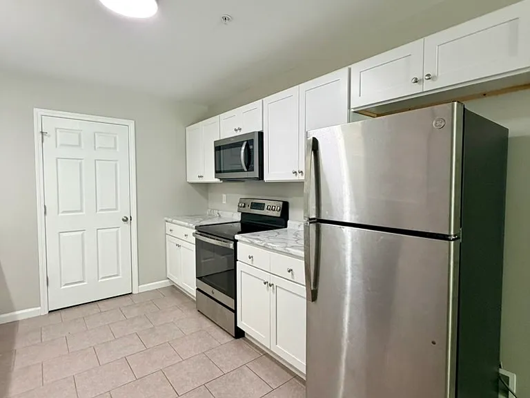 13222 Wisconsin St — Photo 9