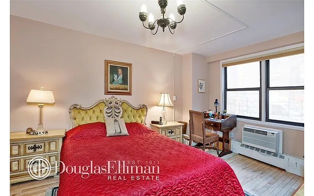 Sold by Douglas Elliman | media 4