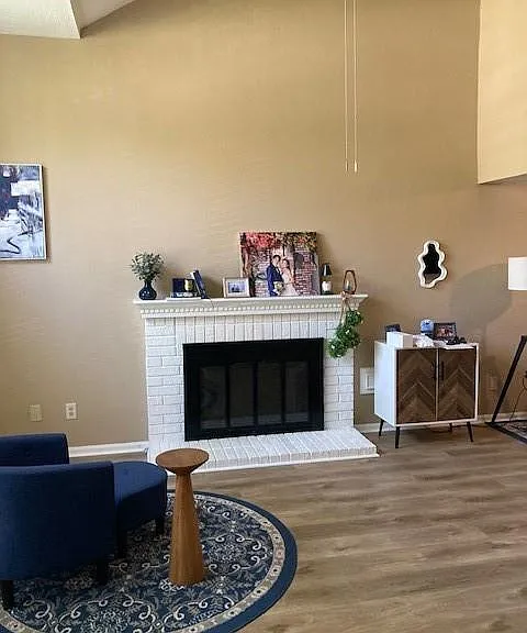 14562 Oak Chase Dr — Photo 3