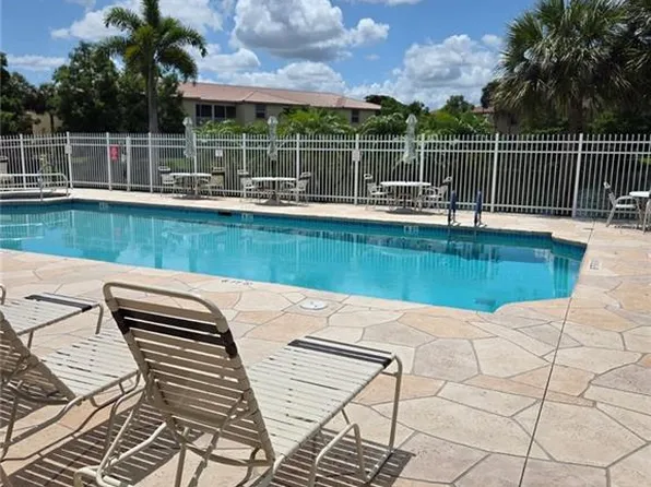 15417 Bellamar Cir APT 823, Fort Myers, FL 33908