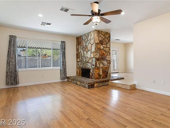 2nd image of 7213 Lakeland Ct