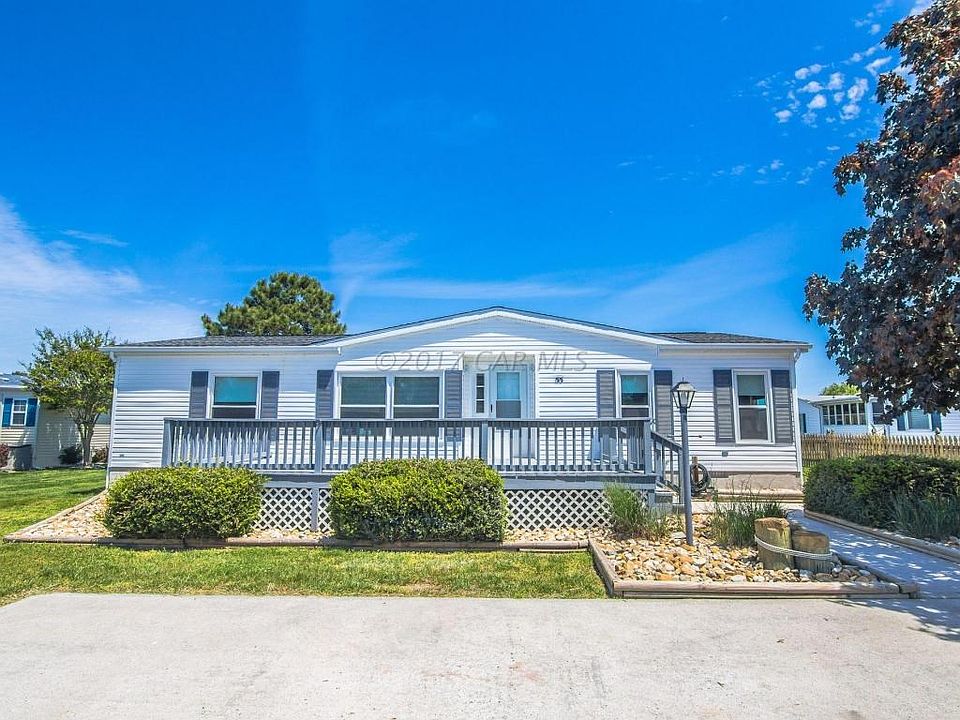 55 Anchor Way Front