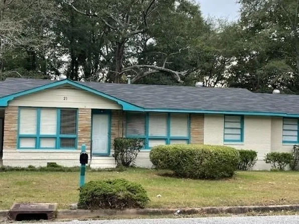 21 Estes Dr, Columbus, GA 31903