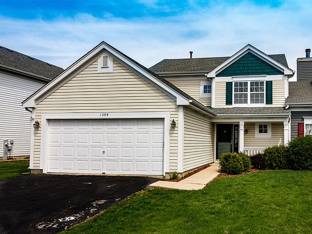 1st image of 1304 Darnell Dr #1304