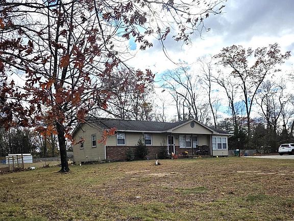 2nd image of 537 Centerton Rd