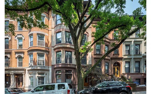 Sold by Douglas Elliman | media 16