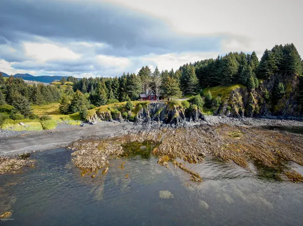 6096 Cliff Point Rd, Kodiak, AK 99615