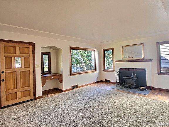 2nd image of 4051 Pacific Ave