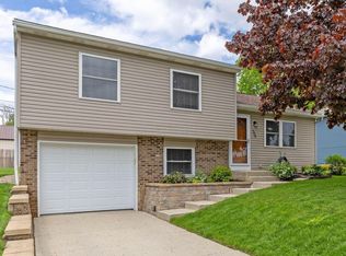 726 Holly Rd, Delaware, OH 43015