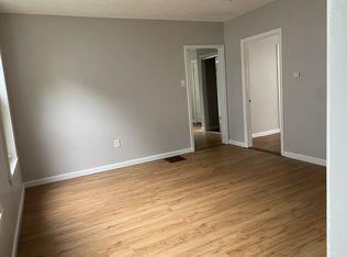 15 Townsend St APT 1, Worcester, MA 01609