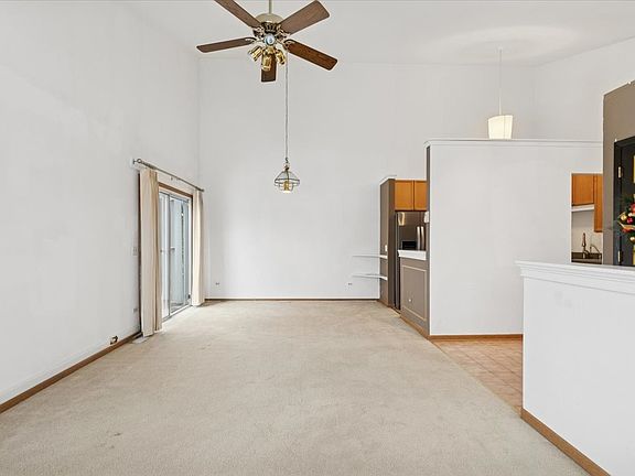 4th image of 1025 Castleshire Dr #14C