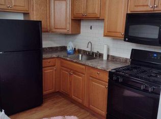 136 Oneida St APT 5, Pittsburgh, PA 15211
