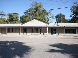 206 W House St #1, Alvin, TX 77511