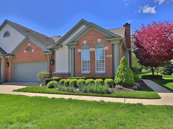 44454 Birchwood Ct, Northville, MI 48168