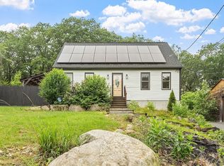 156 Barker Hill Rd, Townsend, MA 01469