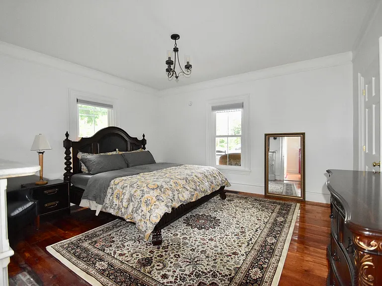35 Cumberland St #1 — Photo 8