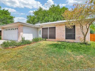 10519 Breeds Hill Dr, San Antonio, TX 78245