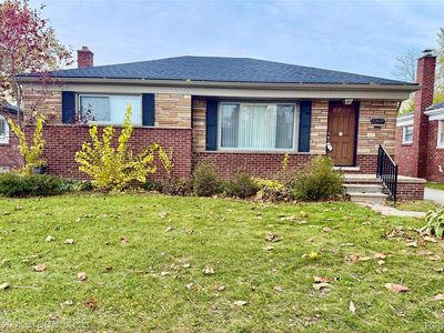 22637 Mylls St, Saint Clair Shores, MI, 48081