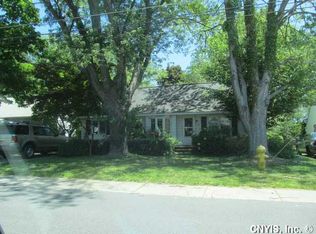 133 Van Mara Dr, North Syracuse, NY 13212