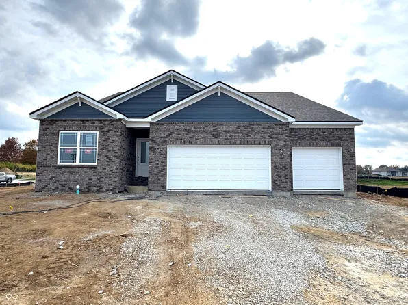 5775 Crotal Ave, Greenwood, IN 46143