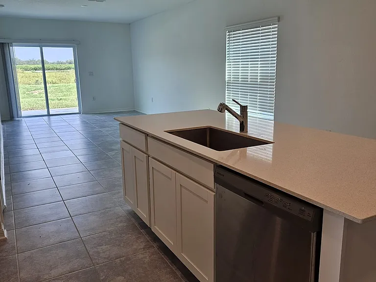 757 Reggie Rd — Photo 10