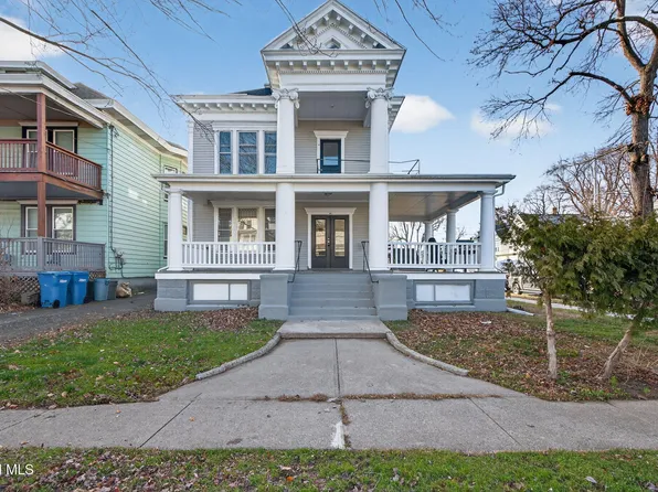 42 Ten Eyck Avenue, Albany, NY 12209