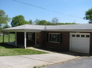 2449 Rutrough Rd, Roanoke, VA 24014