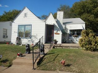 3508 Lipscomb St, Fort Worth, TX 76110