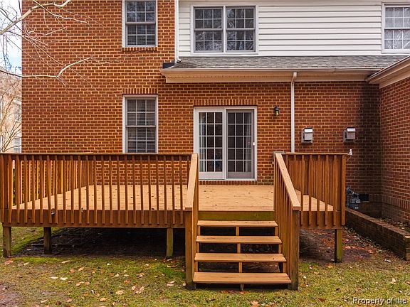 3rd image of 205 Brookwood Dr #Na