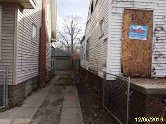 14150 Lauder