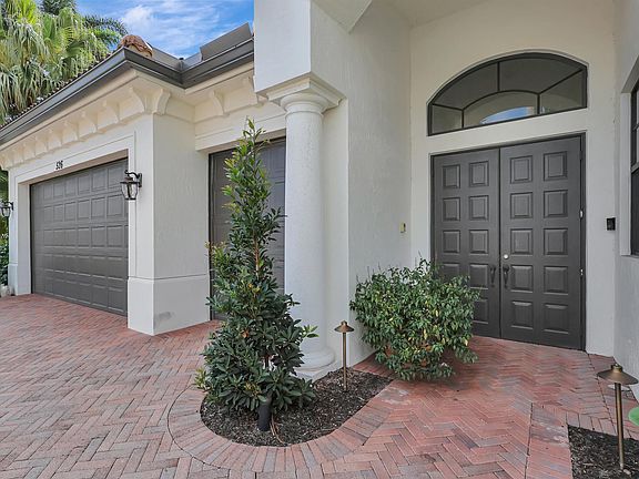 5th image of 526 Les Jardin Dr