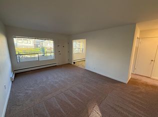 920 6th Ave N APT 7, Seattle, WA 98109