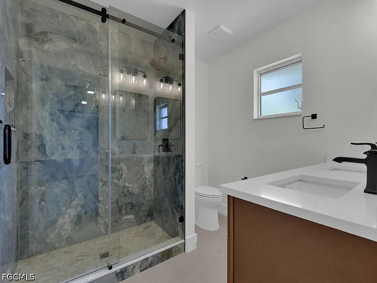 2509 Academy Blvd — Photo 16